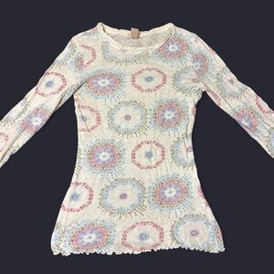 Y2K White Grunge Longsleeve Top!